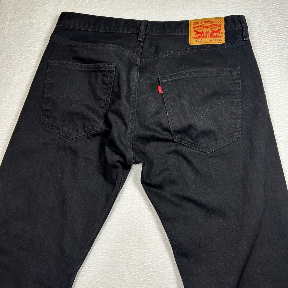 Levi's 501 Original Fit Jeans Button Fly Straight Leg Mens 35x32 Black Denim